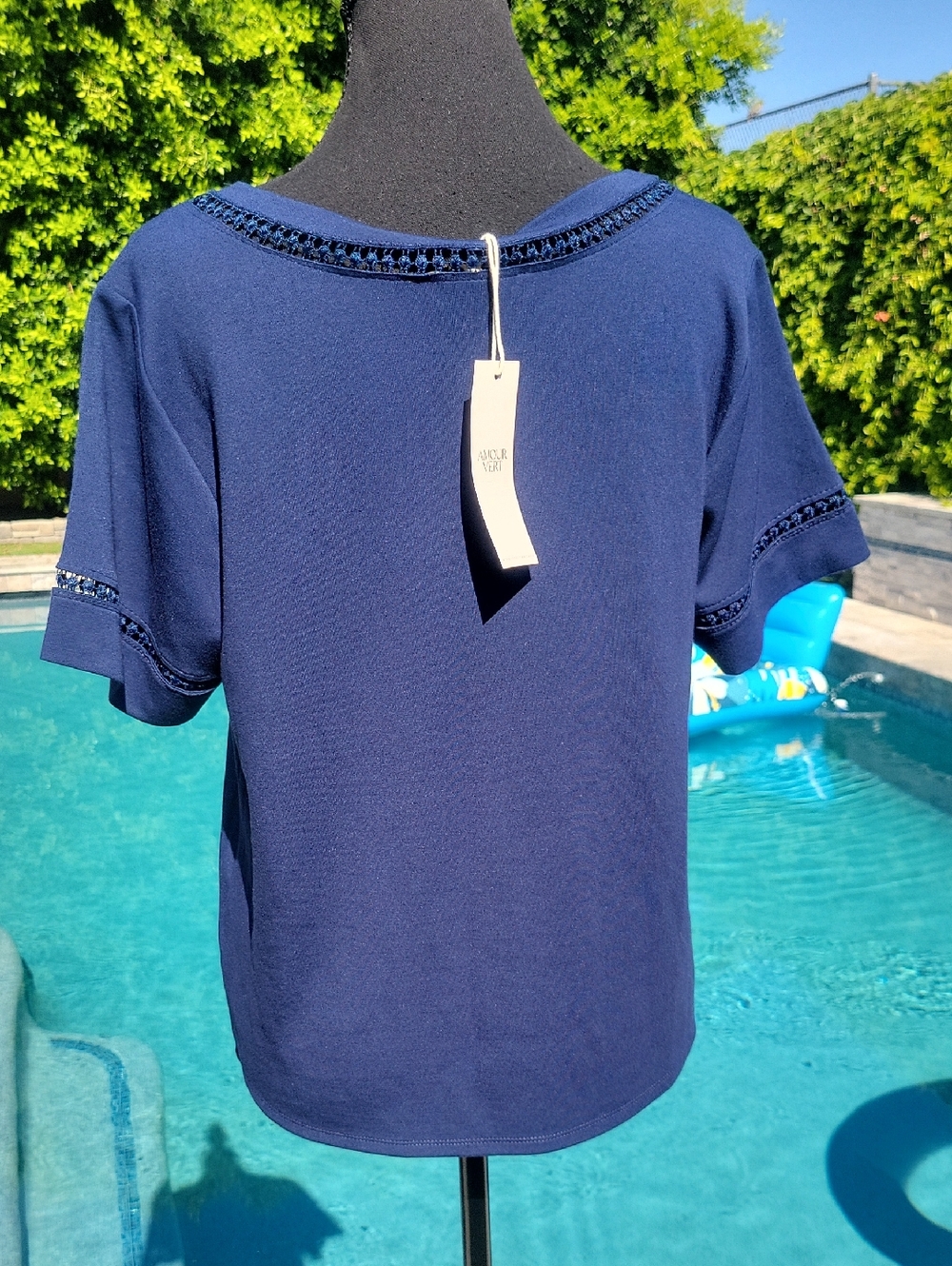 Navy Short-Sleeve Knit Top - Picture 4 of 16